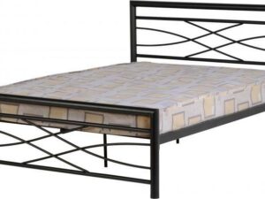 Kelly 4'6" Bed