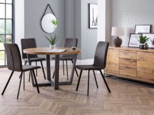 Brooklyn Oak Round Table